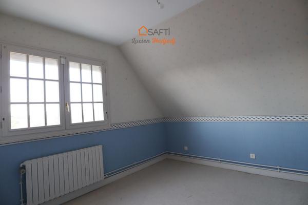 Maison 4 chambres avec un garage / atelier de 90m2