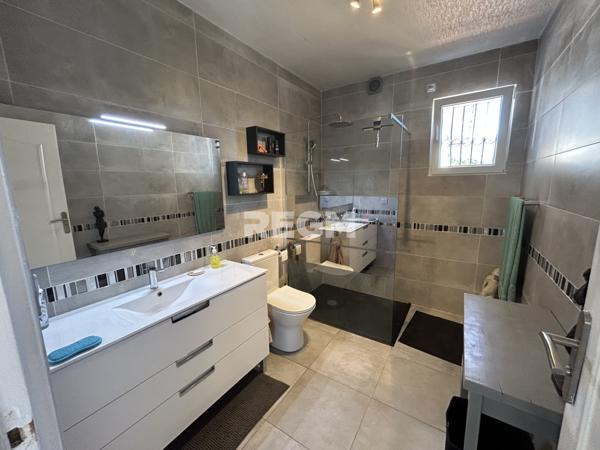 Gan (64290) Maison de plain pied centre de Gan