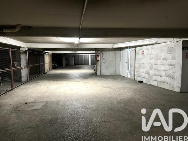 Parking à vendre 10 m² Vanves