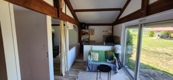 Charmante maison avec jardin, proche commerces et écoles !