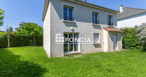 À vendre Maison 6 pièces 117 m² - Chilly-mazarin 91380