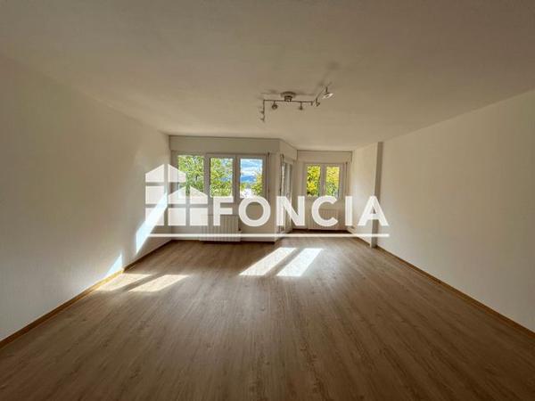 Location Appartement 2 pièces 63.2 m² - CHEMIN DU PUITS MATHIEU Thoiry 01710