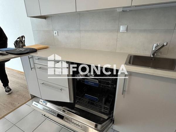 Location Appartement 2 pièces 63.2 m² - CHEMIN DU PUITS MATHIEU Thoiry 01710