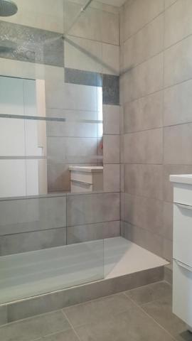 Charmant appartement de deux pièces principales