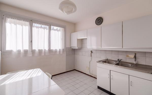 Appartement à vendre    6 pièces •  Lyon 6