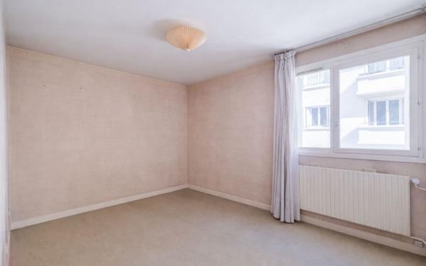 Appartement à vendre    6 pièces •  Lyon 6