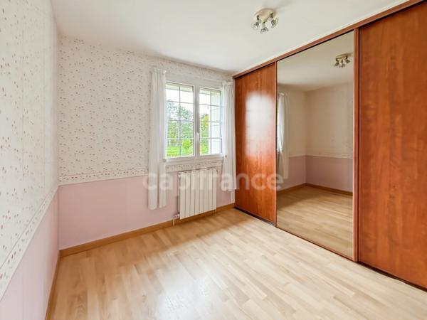 Maison de campagne 154 m² sur 3161m² terrain proche de VILLEDIEU LES POELES