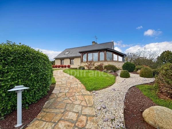 Maison de campagne 154 m² sur 3161m² terrain proche de VILLEDIEU LES POELES