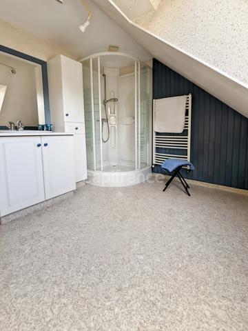 Maison de campagne 154 m² sur 3161m² terrain proche de VILLEDIEU LES POELES