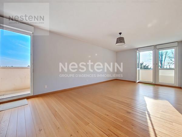 ORLEANS JARDIN DES PLANTES - DERNIER ETAGE AVEC 2 BALCONS - DPE C - ASCENSEUR - 4 CHAMBRES - 2 PARKINGS