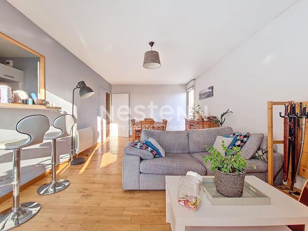 ORLEANS JARDIN DES PLANTES - DERNIER ETAGE AVEC 2 BALCONS - DPE C - ASCENSEUR - 4 CHAMBRES - 2 PARKINGS