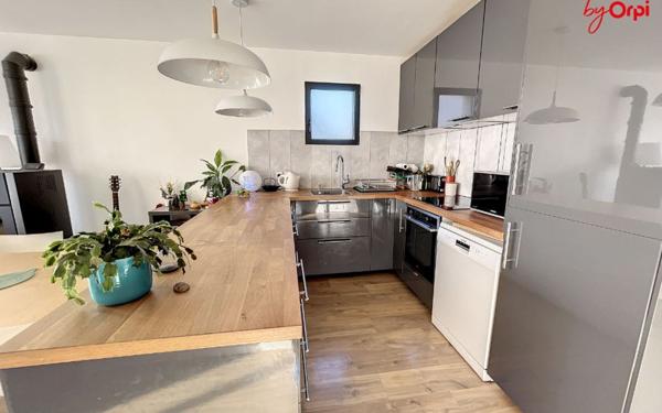 Maison à vendre    4 pièces •  Oinville-sur-Montcient