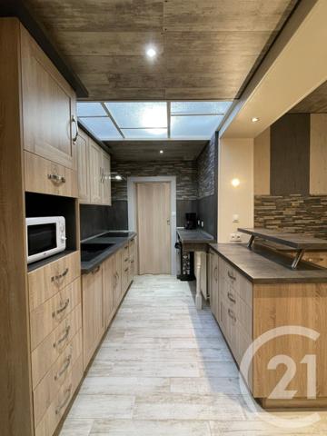 Maison à vendre  5 pièces - 170 m2 GUISE - 02