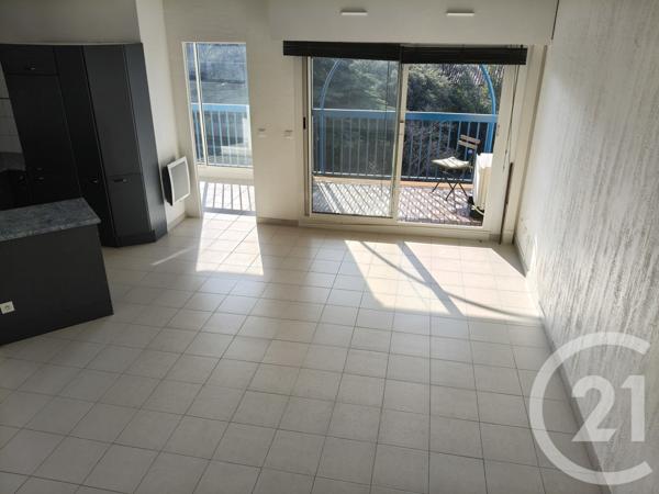 Appartement F2 à vendre  2 pièces - 61 m2 MARSEILLE - 13012