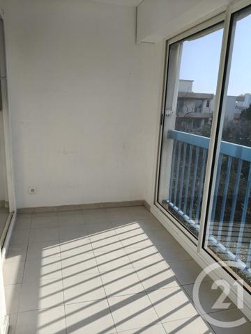 Appartement F2 à vendre  2 pièces - 61 m2 MARSEILLE - 13012