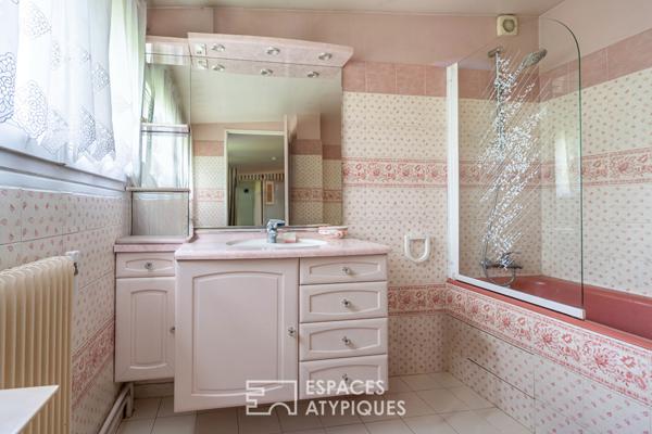 Maison d’architecte avec jardin paysagé