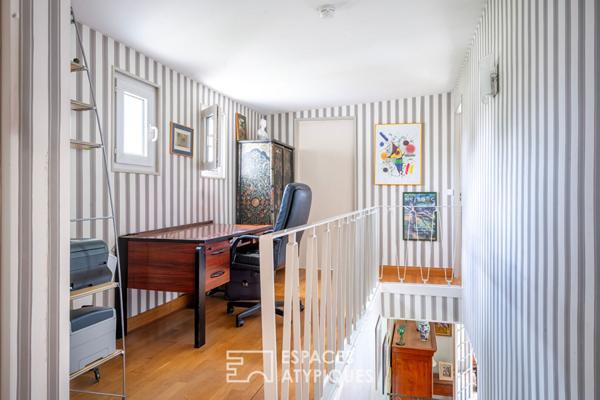 Maison d’architecte avec jardin paysagé