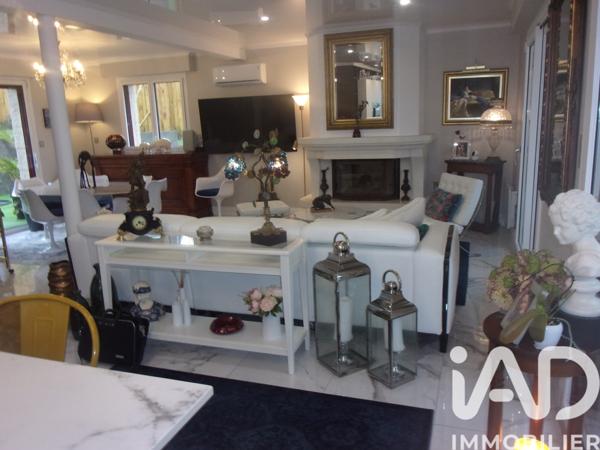 Maison à vendre 10 pièces 283 m² Quimper