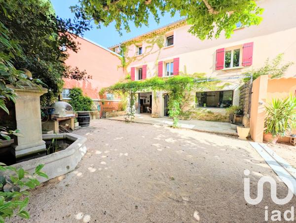 Maison à vendre 16 pièces 425 m² Vacqueyras