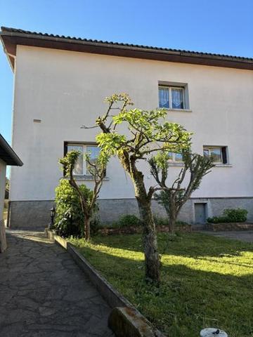 Maison à vendre à Saint-Affrique dans l'Aveyron (12400), ref : 12051-15