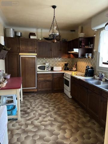 Maison à vendre à Saint-Affrique dans l'Aveyron (12400), ref : 12051-15