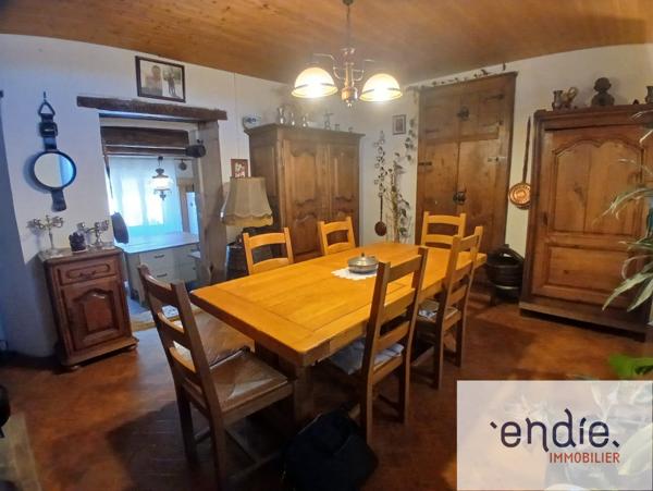 Maison de caractère 141 m² avec parc de 5 750 m² – Champlitte