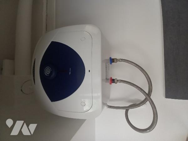 Belle de Mai, T3 en excellent état dans résidence des années 1960, RDC côté cour.