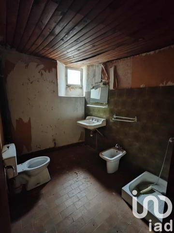 House for sale 4 rooms 55 m² Barjac