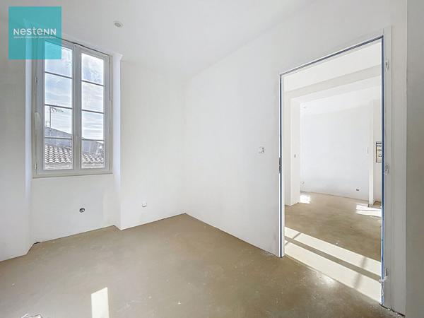 Appartement T2 avec balcon et parking, centre Villefranche De Lauragais