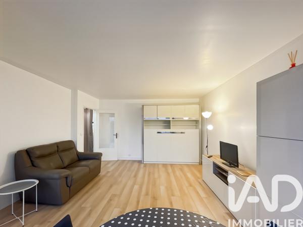 Location studio 34 m² Les Pavillons-sous-Bois