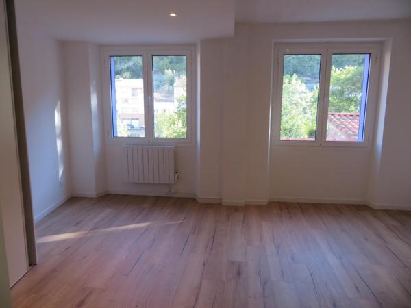 Maison de ville au calme avec vue