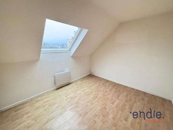 Appartement F3 de charme – Dernier étage, calme et nature aux portes de Belfort