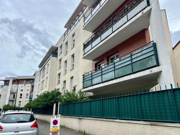 Parking / box Ivry Sur Seine rue Carnot
