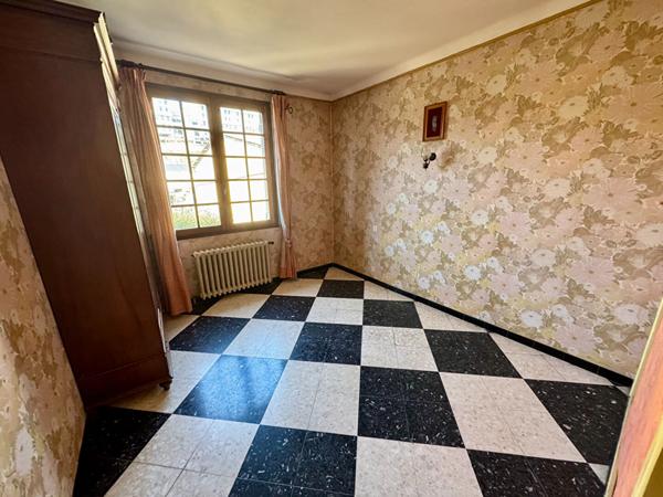 Maison Nimes 6 pièce(s) 164.40 m2