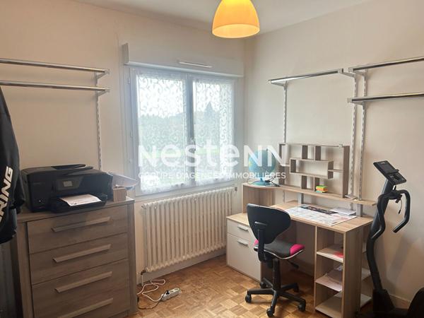 Maison rénovée à Brantome-en-Périgord avec terrain et garage