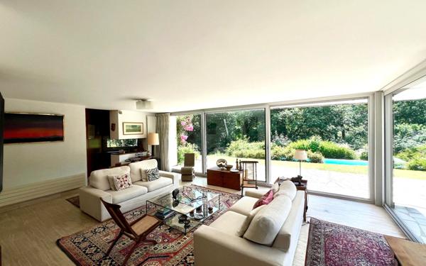 Maison à vendre    6 pièces •  Vannes