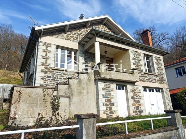 Maison individuelle en pierre sur les hauteurs