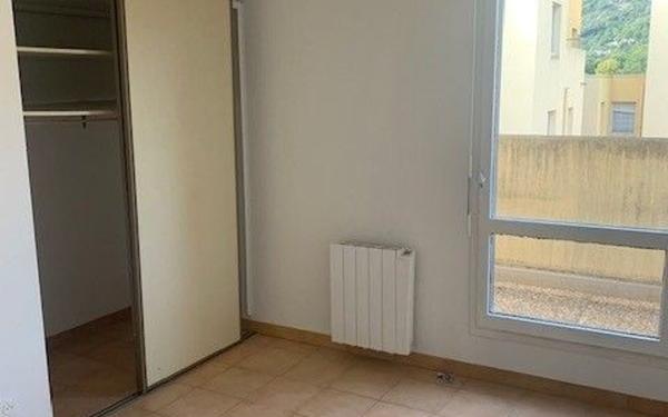 Appartement à louer    2 pièces • 46,44 m2 Carros