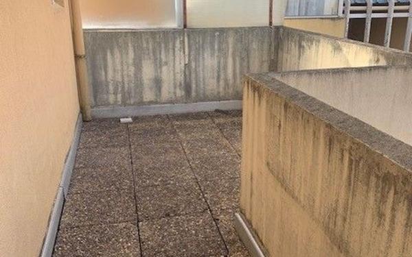 Appartement à louer    2 pièces • 46,44 m2 Carros