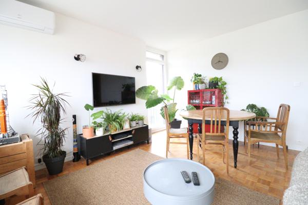 Grenoble (38100) Grenoble Cours de la Libération T4 parfait état avec balcon vue montagnes