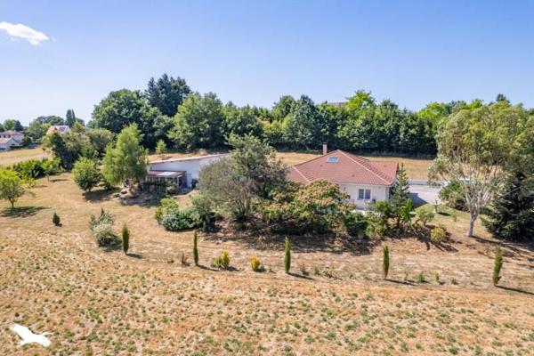 Maison à vendre |  La Souterraine |  4 pièces | 161 m²