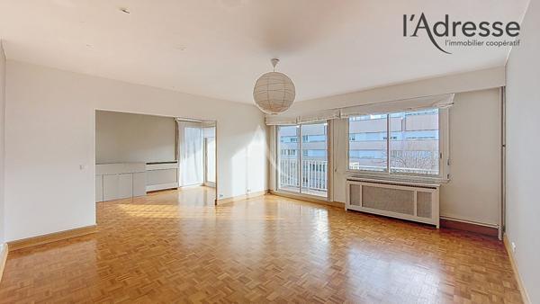 PUTEAUX/ Boieldieu - Appartement 5 pièces 121m² avec cave, parking boxé et balcon