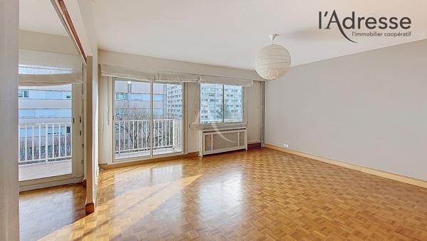 PUTEAUX/ Boieldieu - Appartement 5 pièces 121m² avec cave, parking boxé et balcon