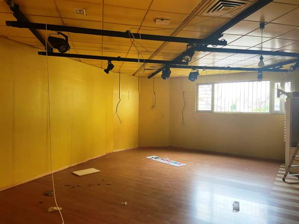 Vente Local commercial 2 pièces 127 m2 à Maubeuge