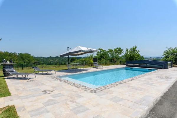 maison 4 pièces 138m² à vendre à Pomarez