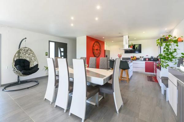 maison 4 pièces 138m² à vendre à Pomarez