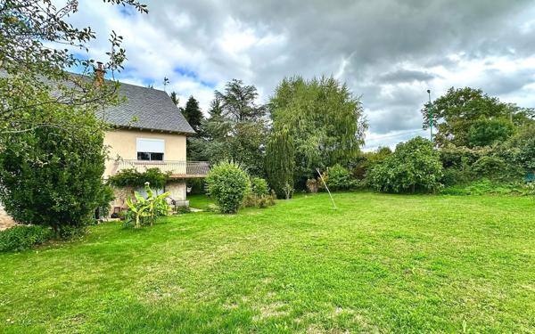 Maison à vendre    8 pièces •  Luc-la-Primaube