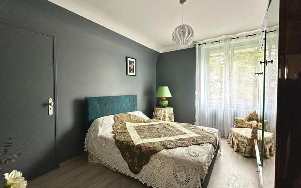 Maison à vendre    8 pièces •  Luc-la-Primaube