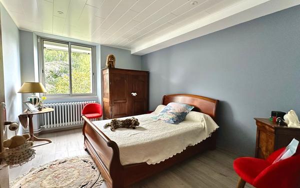 Maison à vendre    8 pièces •  Luc-la-Primaube