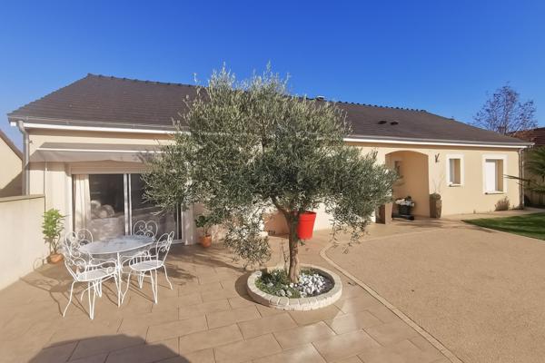 Pavillon 7 pièces à vendre Châtellerault - 86100 / Réf: 11808